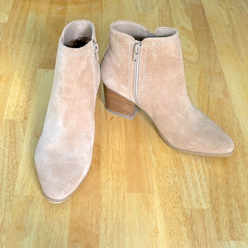 Aldo Suede Stacked Heal Ankle Boot 6